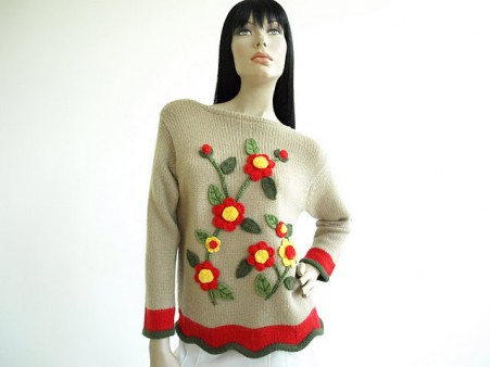 Vintage 1950s Tarni Tan Floral Applique Sweater